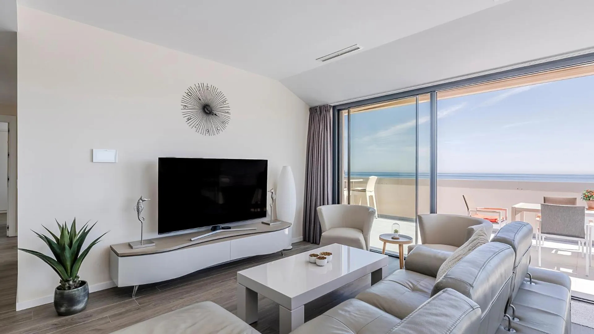 Luxury Penthouse Pedro - The View Fuengirola Apartment